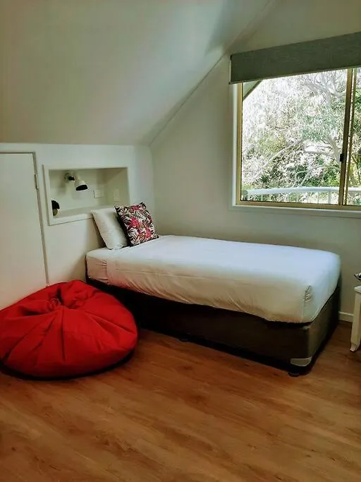 Aloha Rainbow Beach Apartment